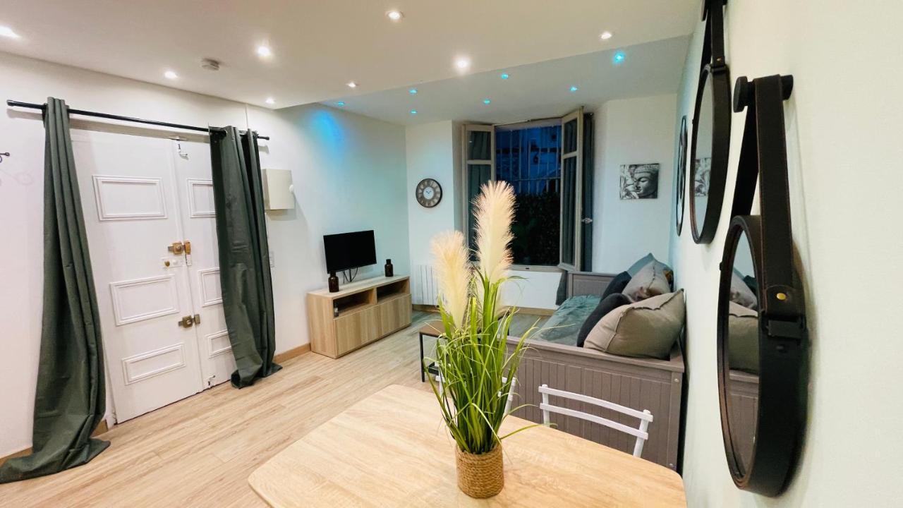 Gympie : Joli Studio Cosy En Centre-Ville 德拉吉尼昂 外观 照片
